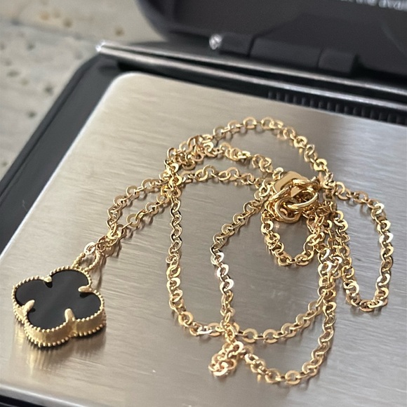18k Gold Necklace